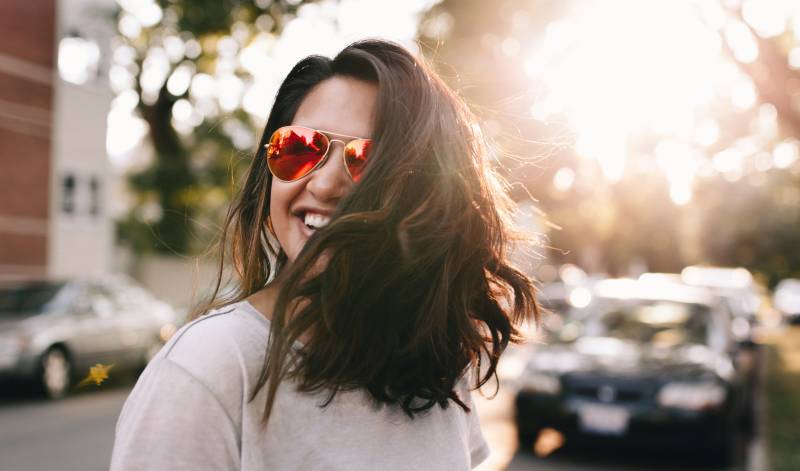 Woman wearing sunglasses