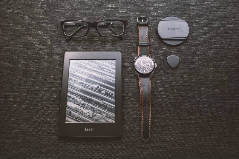 Kindle glasses, watch